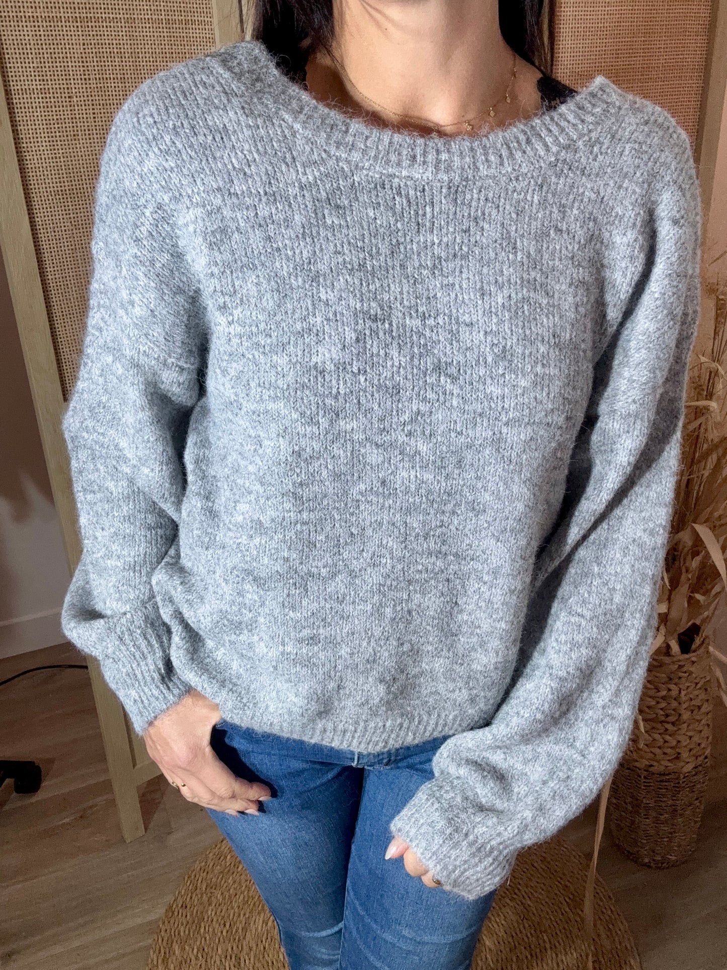 Le gilet pull perle gris