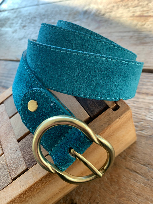 La ceinture cuir bleu canard